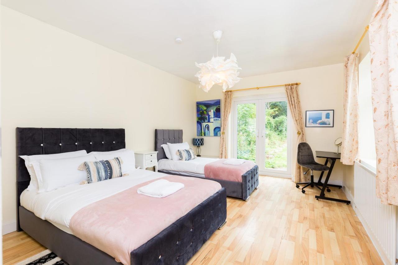 Beautiful 6 Bedroom House For 17 Guests Next To Edgbaston Stadium Birmingham Exterior foto